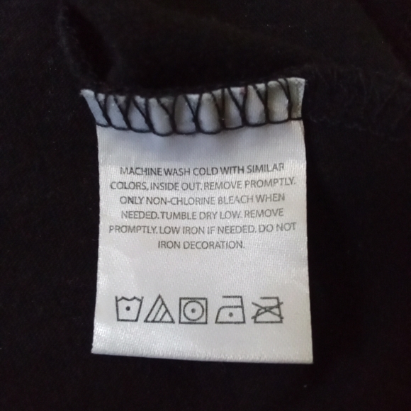 Disney The Little Mermaid Ariel Sunset Black Graphic Print T-Shirt Cap Sleeve - Picture 9 of 10